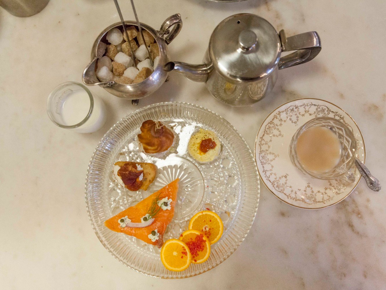 tea service Columbus