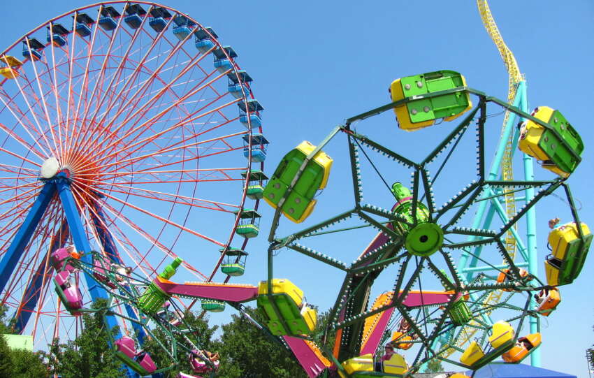 Cedar Point's Giant Wheel and Troika