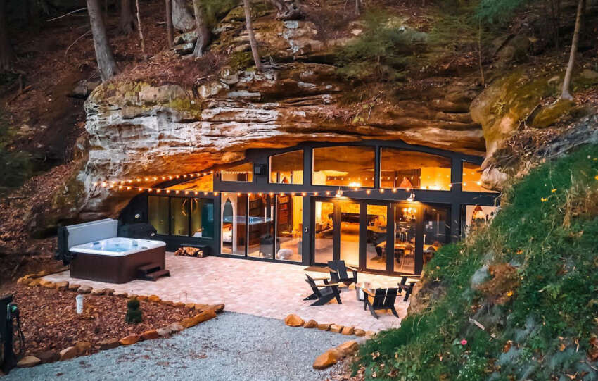 cave house hocking hills