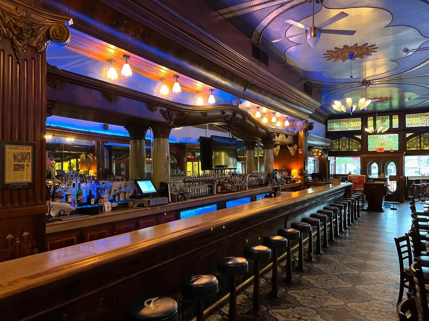elevatory brewery mahogany bar