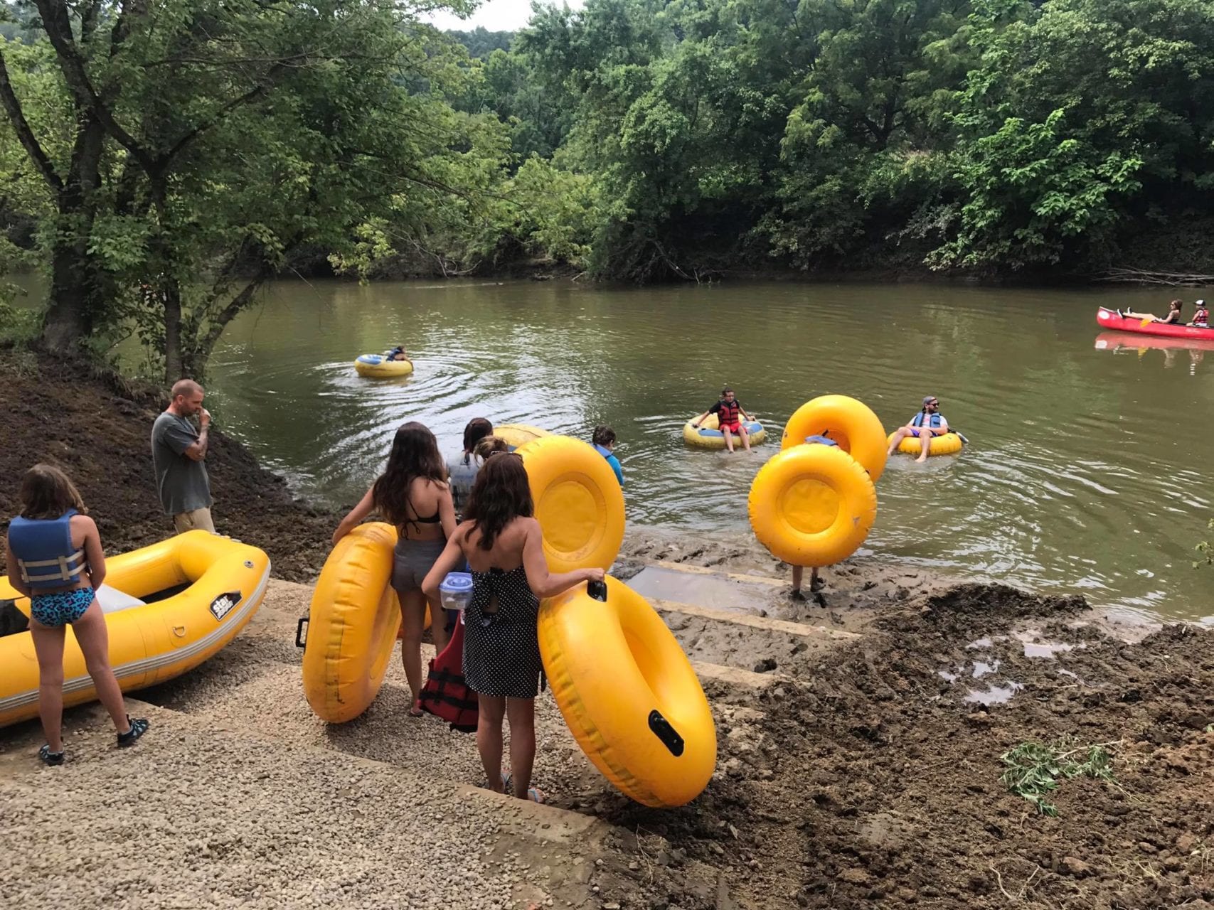 hocking hills tubing