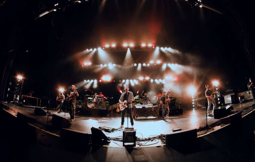 oar performing on stage