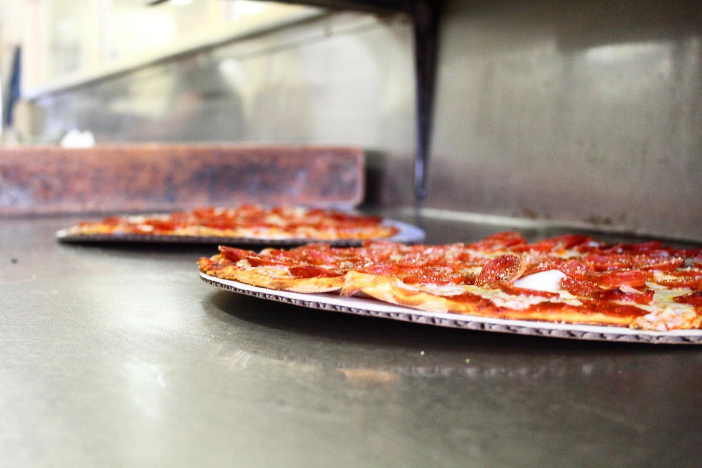 Columbus-style pizza, Rubino's