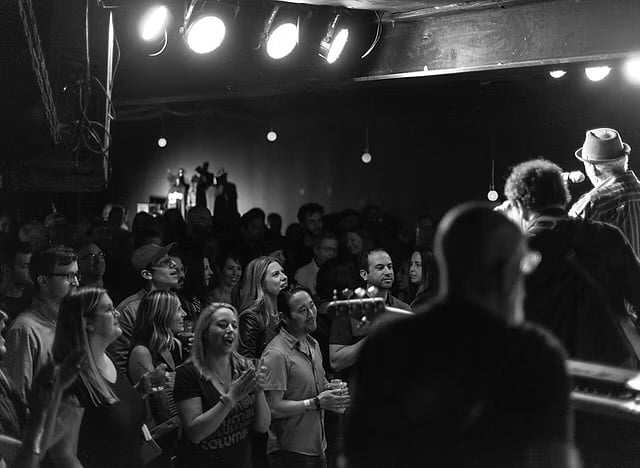 crowd at rumba cafe