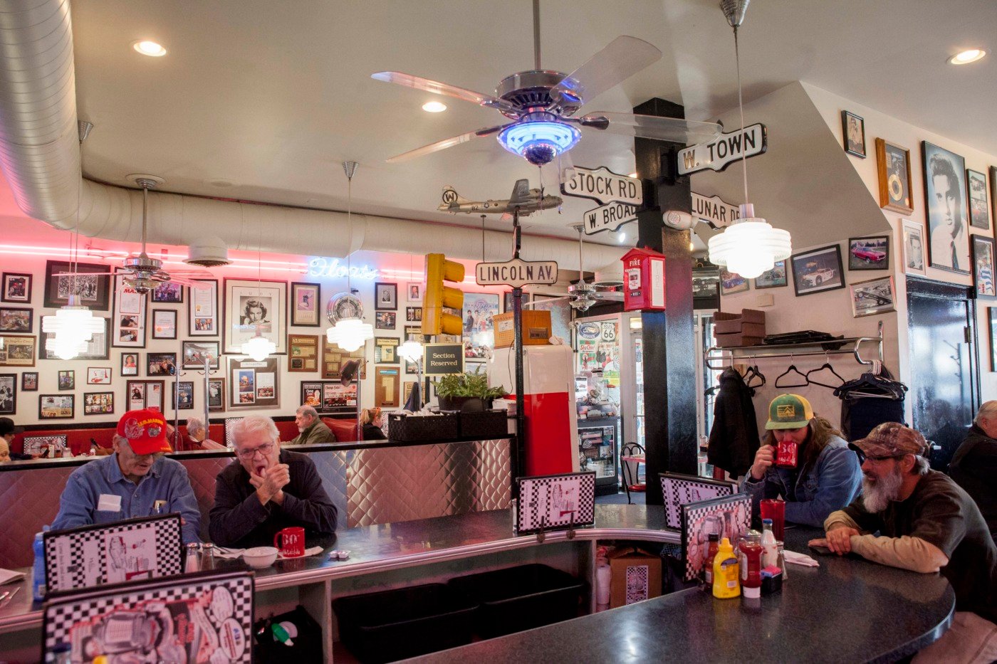 tommys diner columbus