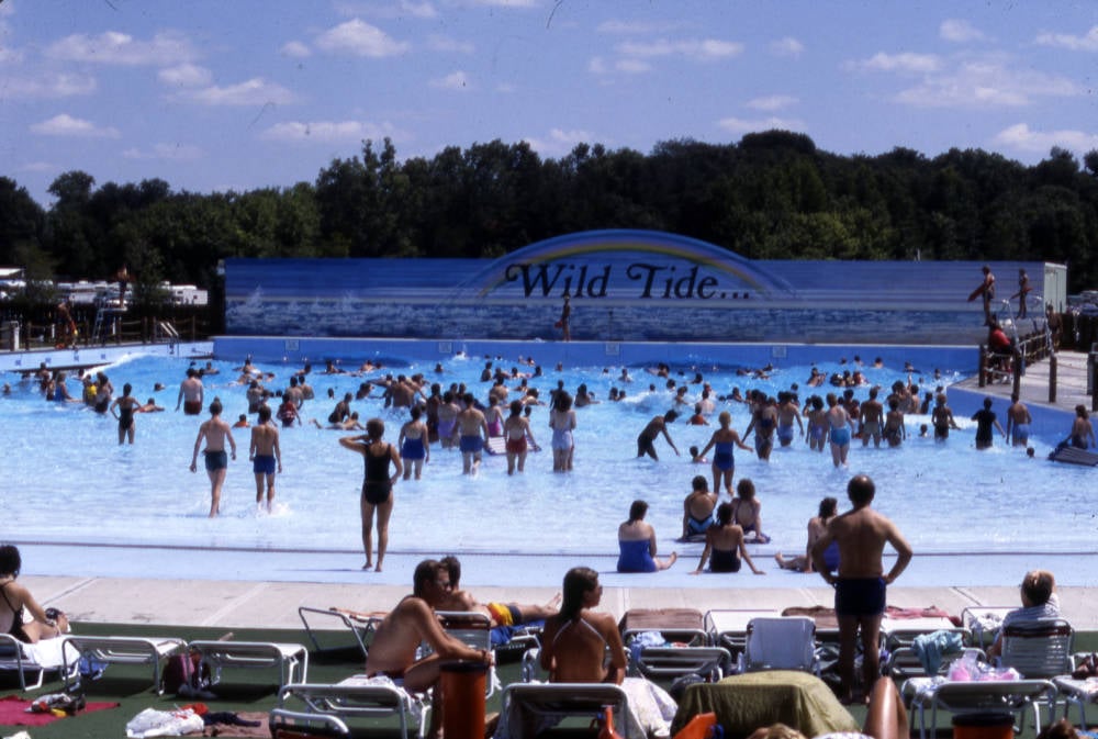 wave pool wyandot lake